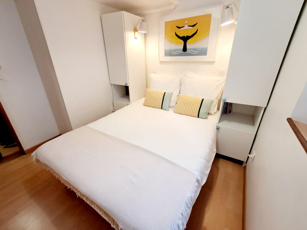 Le Pouffre : Location vacances maison de pêcheurs du 19ᵉ siècle à Sète, chambre au 1er étage